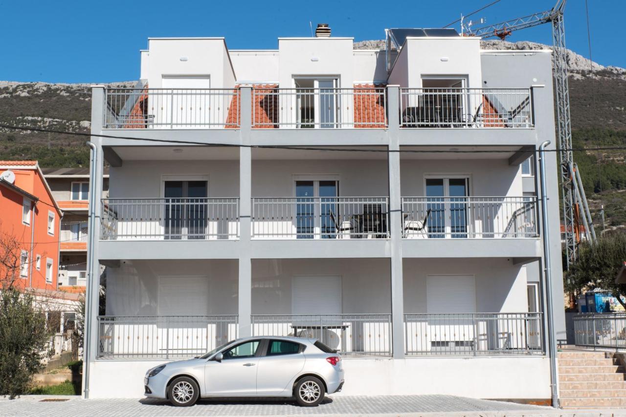 Apartments Zilic Каштел-Стари Экстерьер фото